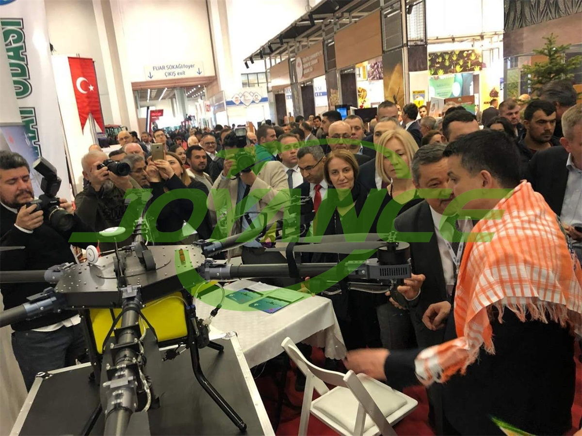 Turkish Minister of Agriculture inspects JOYANCE drone booth-drone agriculture sprayer, agriculture drone sprayer, sprayer drone, UAV crop duster